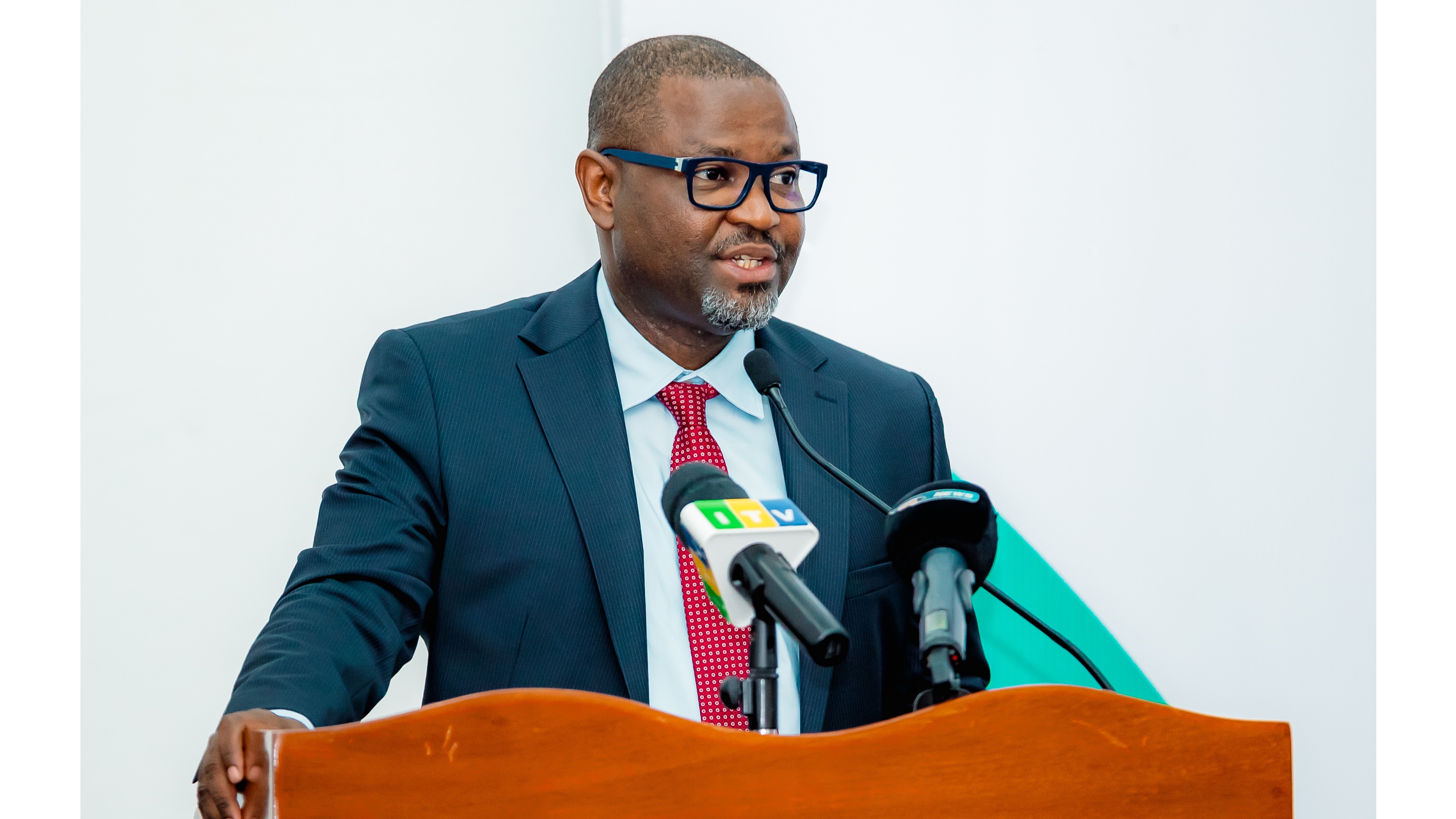 MWANASHERIA MKUU WA SERIKALI ASISITIZA OFISI YA MWANDISHI MKUU WA SHERIA KUFANYA KAZI KWA WELEDI NA UFANISI.