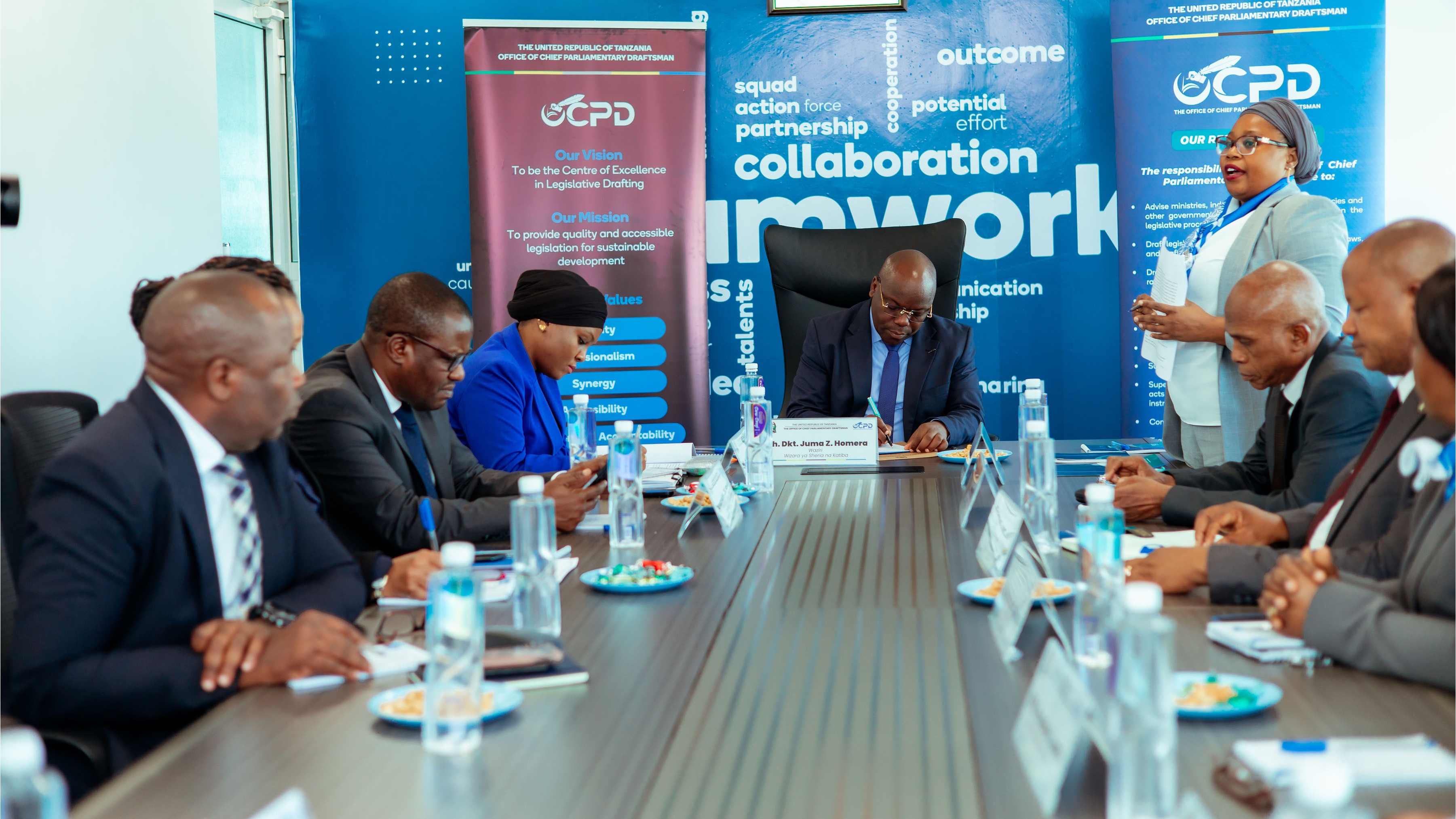 TUFANYE KAZI KWA UBUNIFU MKUBWA KWANI RAIS WA JAMHURI YA MUUNGANO WA TANZANIA MHE. SAMIA SULUHU HASSAN ANAHITAJI MATOKEO ZAIDI&quot; Mhe. Dkt. Hamza Homera